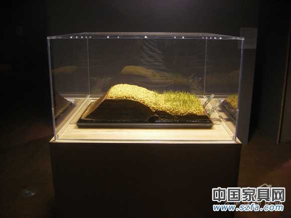 2011年米兰国际灯饰展系列运动之：《重造米兰神圣的小树林》