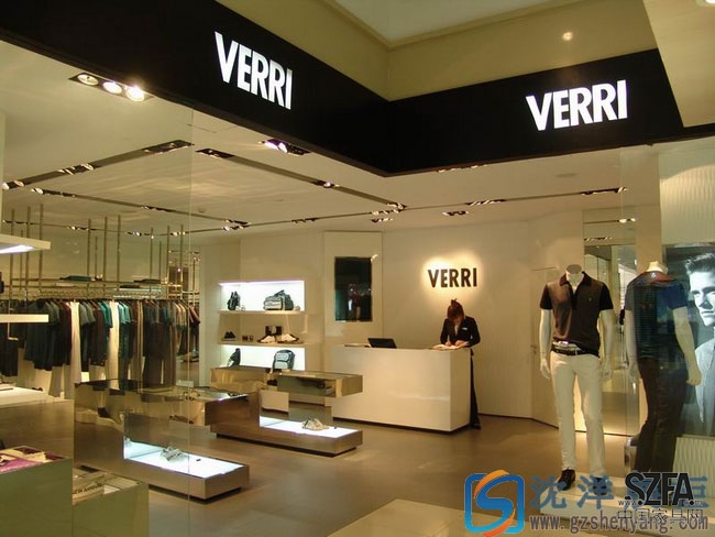 verri男装展柜